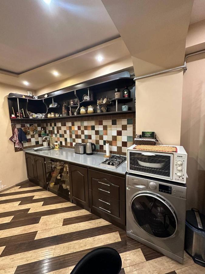 Studio Apartment Little Center, Heart Of Erivan Dış mekan fotoğraf